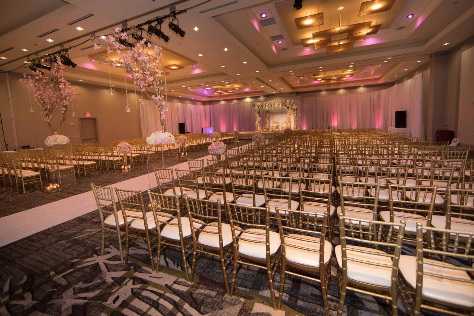Raleigh Marriott City Center Екстериор снимка