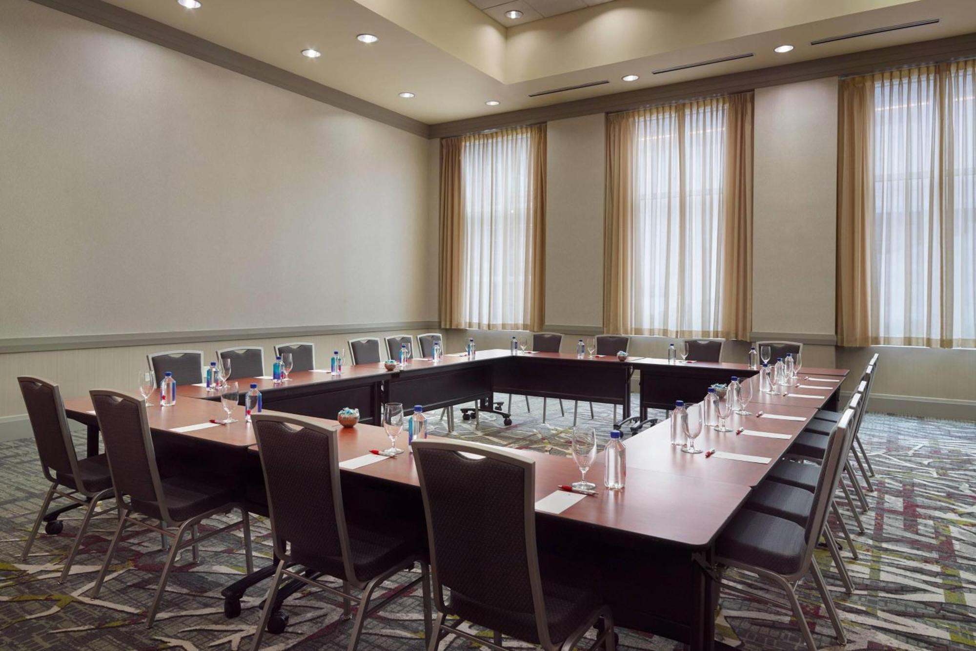 Raleigh Marriott City Center Екстериор снимка